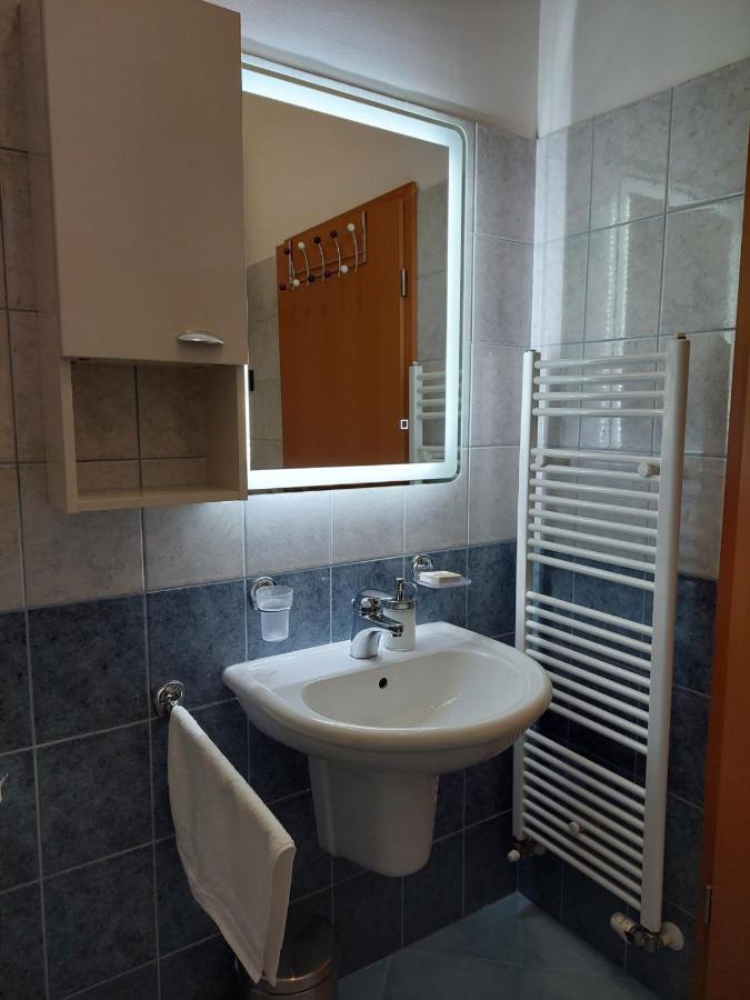 Studio Apartman Kiara Zadar Exterior photo